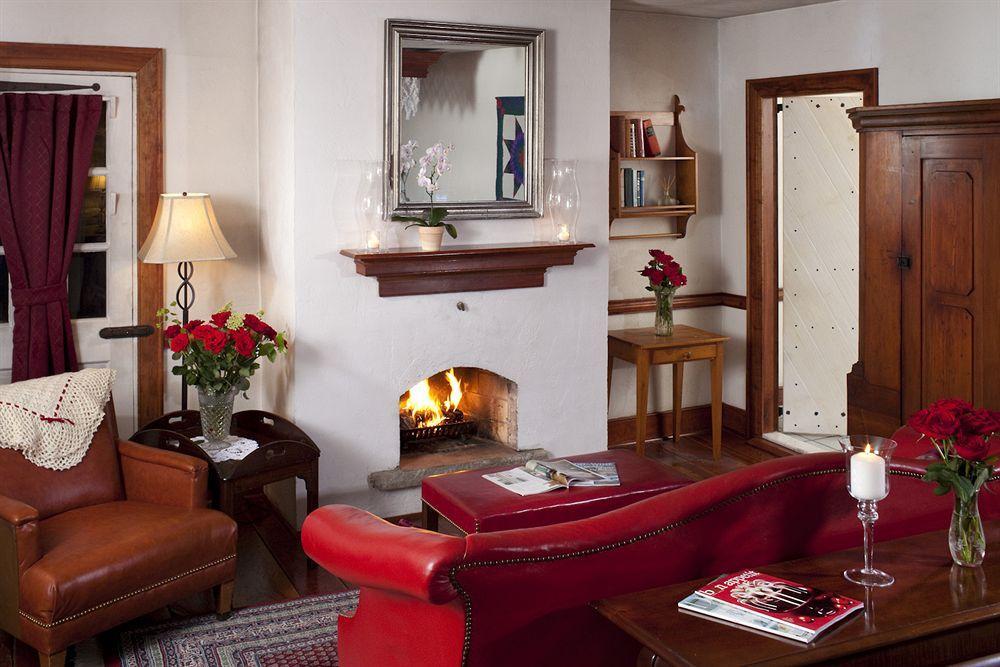 Historic Smithton Inn Ephrata Buitenkant foto