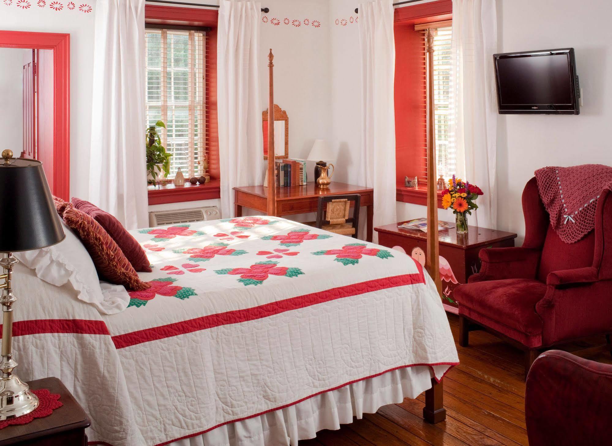 Historic Smithton Inn Ephrata Buitenkant foto