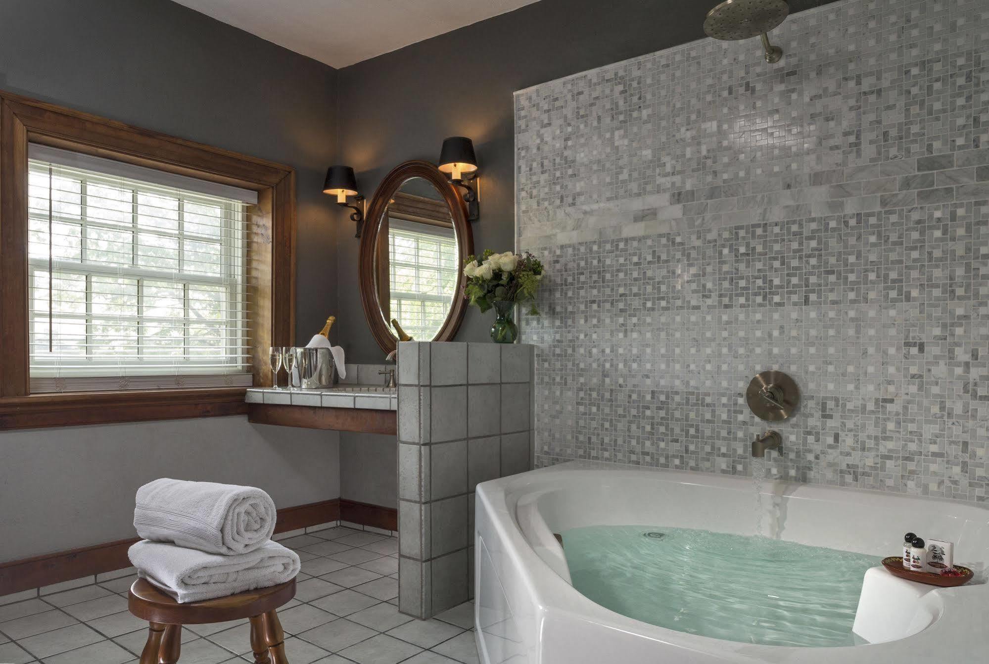 Historic Smithton Inn Ephrata Buitenkant foto